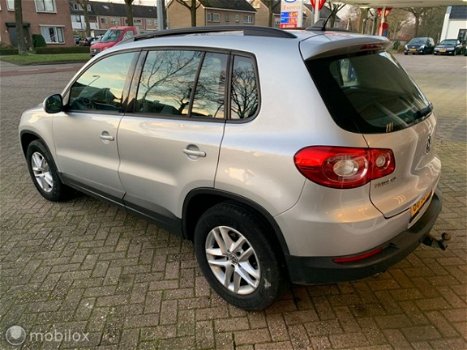 Volkswagen Tiguan - 1.4 TSI Comfort, Navi, Panodak, Lm - 1