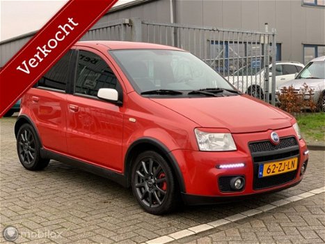 Fiat Panda - 1.4 16V Sport 100HP // Zeer luxe uitgevoerd - 1