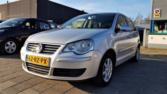 Volkswagen Polo - 1.4-16V Turijn - 1