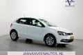 Volkswagen Polo - 1.2 TSI Comfortline Navigatie App-Connect Cruise Control Airco - 1 - Thumbnail