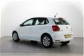 Volkswagen Polo - 1.2 TSI Comfortline Navigatie App-Connect Cruise Control Airco - 1 - Thumbnail