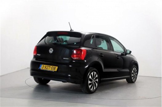 Volkswagen Polo - 1.4 TDI BlueMotion Navigatie Climate Control Cruise Control Airco - 1