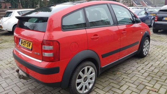 Audi A2 - 1.6 FSI Colour Storm Motorregelapparaat geeft storing, motorloopt - 1