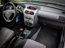 Opel Corsa - 1.4-16V Silverline 90PK +Airco