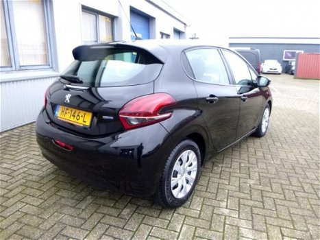 Peugeot 208 - Blue Lease 1.6 BlueHDi 100pk 5 drs. + Navigatie - 1