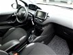 Peugeot 208 - Blue Lease 1.6 BlueHDi 100pk 5 drs. + Navigatie - 1 - Thumbnail