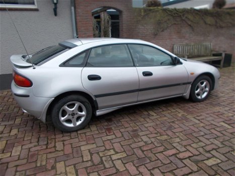 Mazda 323 - 1.5i F GLX 1996 nw mod nwe apk 999 euro - 1