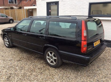 Volvo V70 - 2.4 140PK COMFORT EUROPA - 1