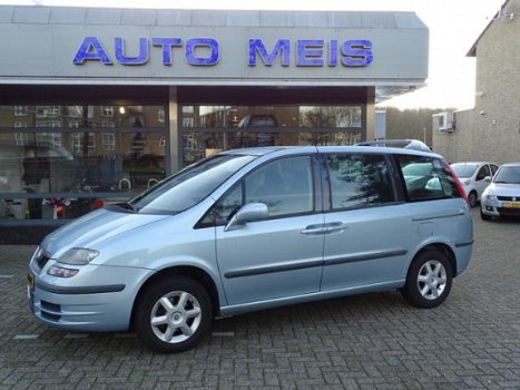 Fiat Ulysse - 2.0-16V EMOTION 6-PERSOONS UITVOERING - 1