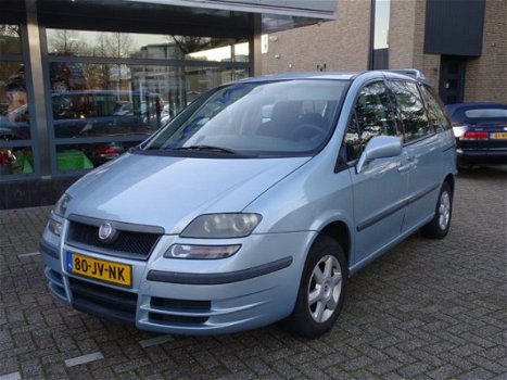 Fiat Ulysse - 2.0-16V EMOTION 6-PERSOONS UITVOERING - 1