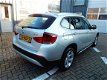 BMW X1 - SDrive18i Executive Automaat - 1 - Thumbnail