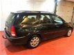 Ford Focus Wagon - 1.6-16V Futura LEER NAVI - 1 - Thumbnail