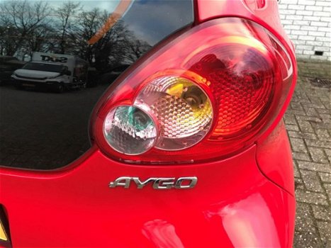 Toyota Aygo - 1.0 12V VVT-I *Airco/5-drs - 1