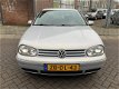 Volkswagen Golf - 2.3 V5 Highline - 1 - Thumbnail