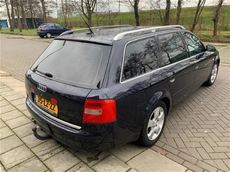 Audi A6 Avant - 2.4 Pro Line MT - 1