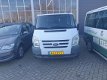 Ford Transit Kombi - 300S 2.2 TDCI SHD 2 STUKS PERSONENVERVOER AIRCO/9-ZITPLAATSEN/MARGE - 1 - Thumbnail