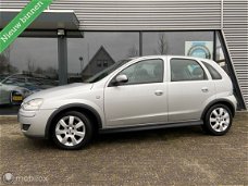 Opel Corsa - 1.2-16V Silverline 5deurs airco zeer nette auto