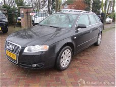 Audi A4 - 2.0 TDI Pro Line