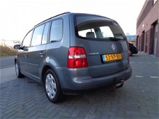 Volkswagen Touran - 2.0-16V FSI Trendline Airco 190DKM NAP