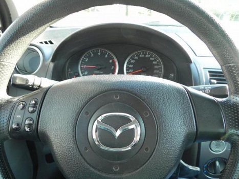 Mazda 2 - 2 1.4 Exclusive - 1