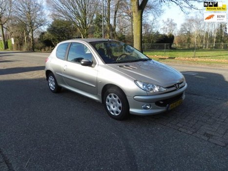 Peugeot 106 - 1.1 XTX - 1