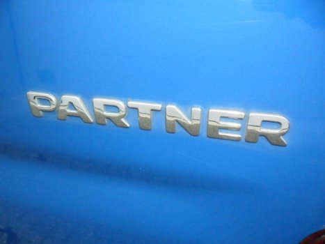 Peugeot Partner - 170C 2.0 HDI Avantage , btw vrij, apk tot 14 nov. 2020 - 1