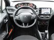 Peugeot 208 - 1.2 PureTech Blue Lease Navigatie / Airco / Cruise control - 1 - Thumbnail