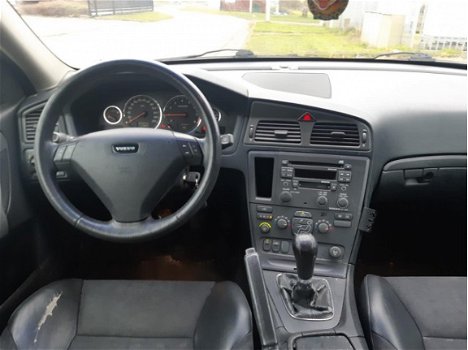 Volvo S60 - 2.4 - 1