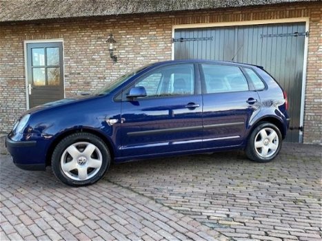 Volkswagen Polo - 1.4 TDI Comfortline -5 Deurs- Nieuwe APK- Airco - 1