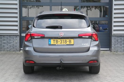 Fiat Tipo Stationwagon - 1.4 T-Jet 120 pk Business Lusso Cruise control | Navigatie | Achteruit rij - 1