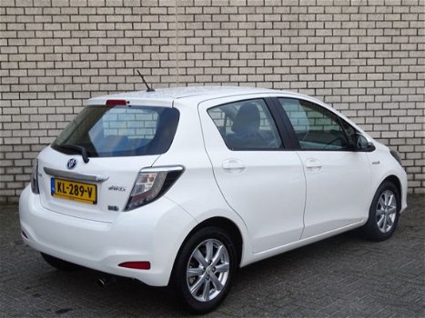 Toyota Yaris - 1.5 Full Hybrid Aspiration | Climate Control | Keyless Start/Stop | Achteruitrijcamer - 1