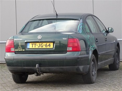 Volkswagen Passat - 1.9 TDI Trendline APK 11-2020 (bj1998) - 1