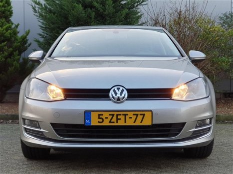 Volkswagen Golf - 1.2 TSi 105pk DSG |NL-AUTO| Navi|Camera|LED| - 1