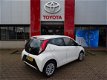 Toyota Aygo - 1.0 VVT-i x-play / Airco / DAB / Smartphone Integration / Parkeercamera / Bluetooth / - 1 - Thumbnail