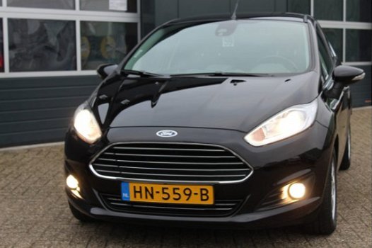 Ford Fiesta - 1.5 TDCi Titanium (96pk) KEYLESS /Navi /Climat /Cruise /Elek. pakket /Radio /Bluetooth - 1