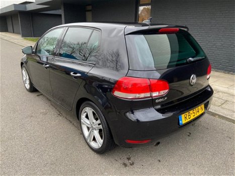 Volkswagen Golf - 1.6 TDI BlueMotion - 1