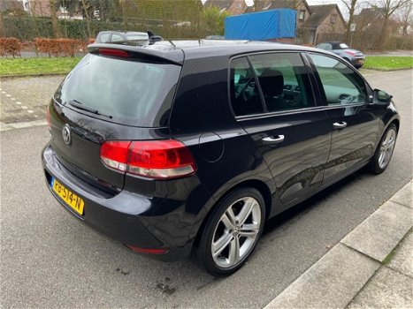 Volkswagen Golf - 1.6 TDI BlueMotion - 1