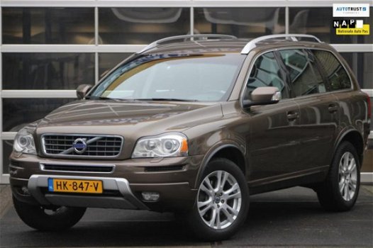 Volvo XC90 - 2.4 D4 FWD Momentum 7-persoons Leder Navigatie Automaat 3-6-12 M Garantie - 1