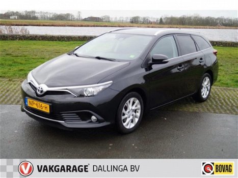 Toyota Auris Touring Sports - 1.4D Business Plus - 1