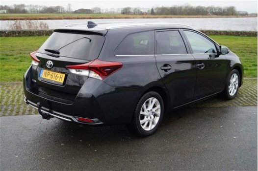 Toyota Auris Touring Sports - 1.4D Business Plus - 1