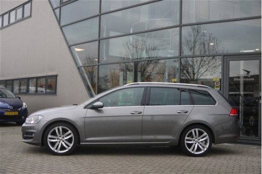 Volkswagen Golf Variant - 1.2 TSI Business Edition Leder/Camera/Nav/Climate/Key-Less - 1