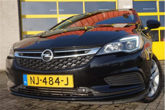 Opel Astra - 1.0 Online Edition BJ2017 LED | PDC V+A | Cruise - 1