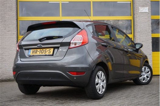 Ford Fiesta - 1.5 TDCi Titanium Lease BJ2015 LED | PDC | Navi | Keyless entry - 1