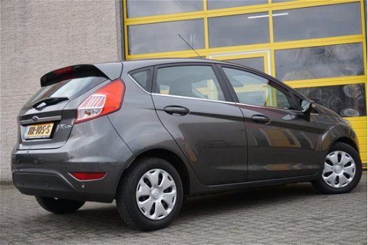 Ford Fiesta - 1.5 TDCi Titanium Lease BJ2015 LED | PDC | Navi | Keyless entry - 1