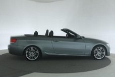 BMW 3-serie Cabrio - 325i High Executive Aut. M-pakket [ Xenon Navi Leder sportstoelen ]