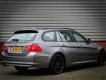 BMW 3-serie Touring - 318d Corporate Lease Luxury Line - 1 - Thumbnail