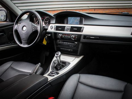 BMW 3-serie Touring - 318d Corporate Lease Luxury Line - 1