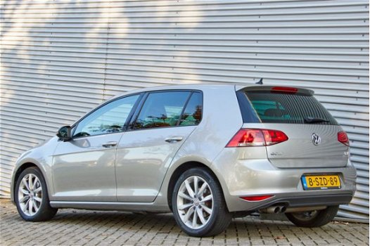 Volkswagen Golf - 1.4 Tsi 122pk Highline, Cruise+Climate control, Navigatie, Telefoon, - 1