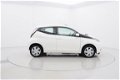 Toyota Aygo - 1.0 VVT-i x-play 5drs 5drs - 1 - Thumbnail