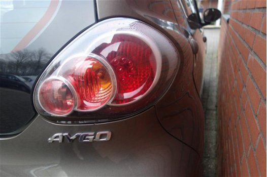 Toyota Aygo - 1.0 VVT-i Aspiration 5drs LED - 1